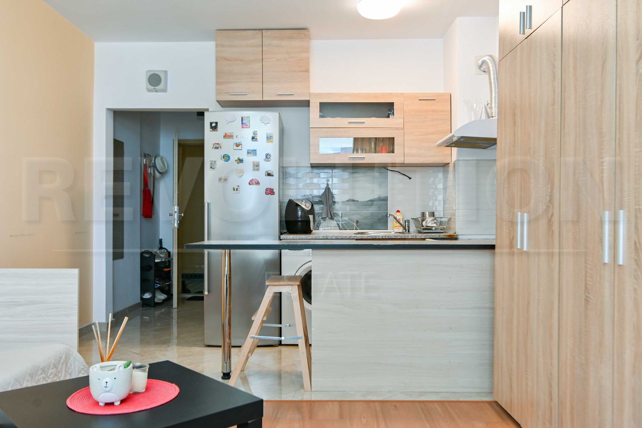 Продава се Едностаен апартамент в София, Студентски град - 65 кв.м за 2000 €/кв.м - Снимка #4