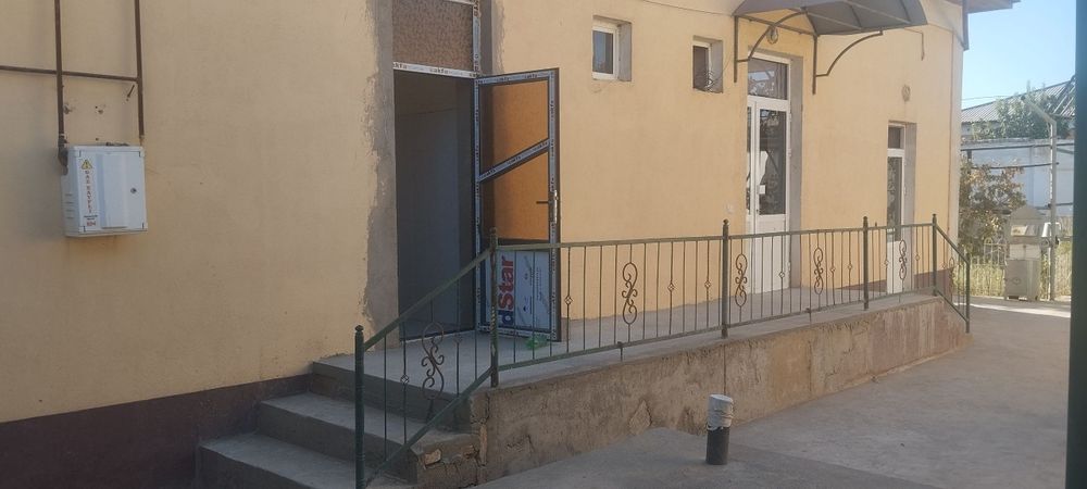 Mashal kottej birinchi qator