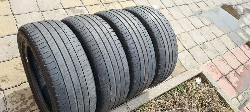 Комплект шин 205 55 r16 Michelin