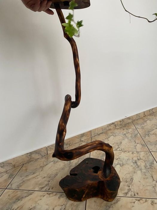 Suport din lemn.de stejar