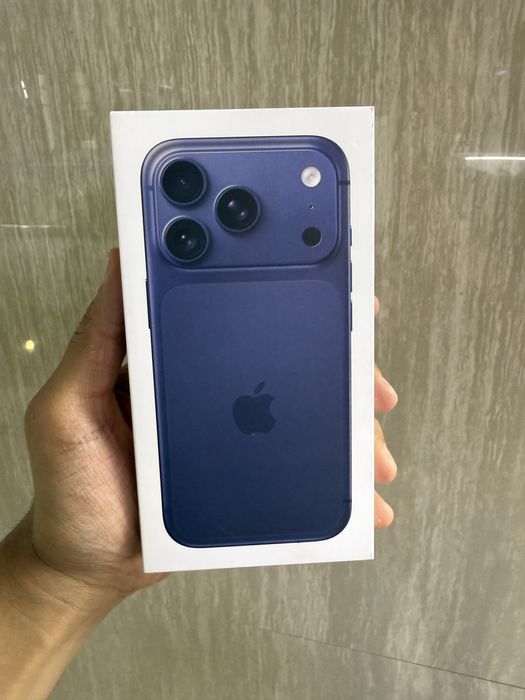Продам Apple iPhone 17 Pro 256 Pacific Blue EAC!