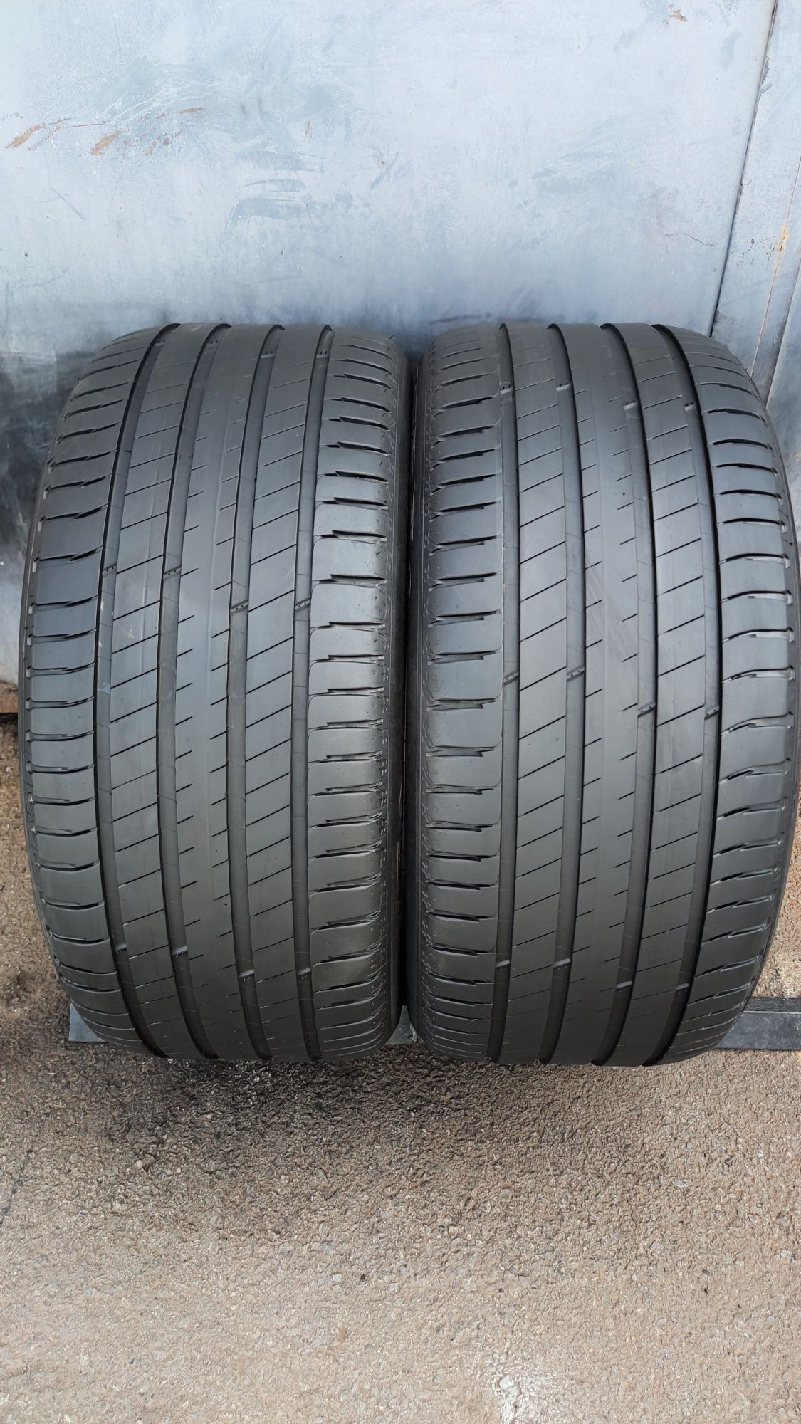 2бр. летни гуми 285/40/20 Michelin Latitude Sport 3 
dot22
6.9mm
Много