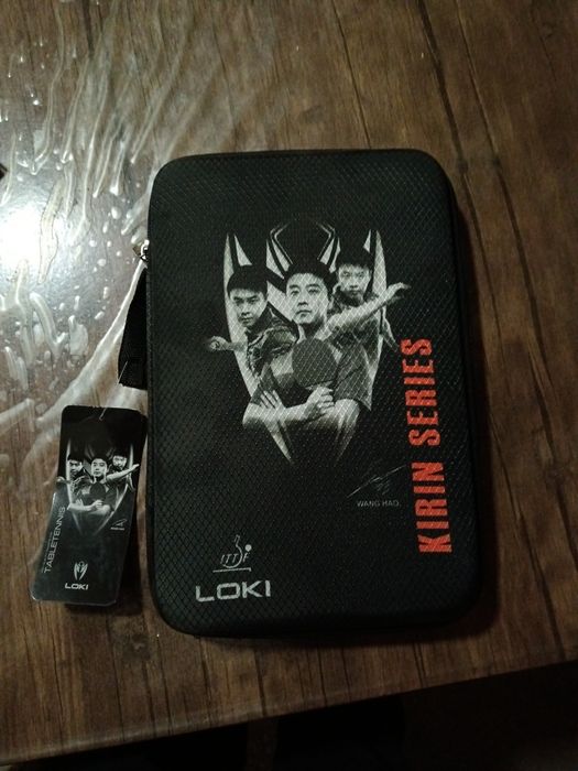 Para stol tenis rakatkasi sotiladi