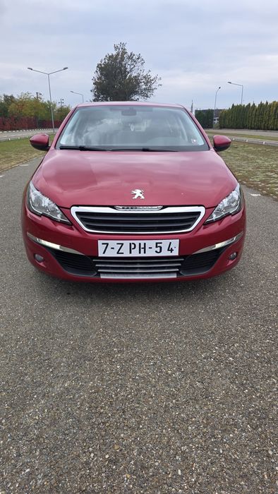 Peugeot 308  Fabricatie 2014  1.2 benzina 85 cp