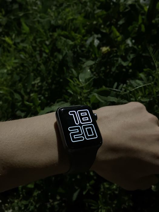 Apple Watch 3 Series (Gray, 42mm)  /  Эпл Вотчи 3 Серии (Серые, 42мм)
