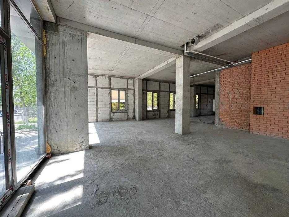 IT-Park ул.Муминова Академгородок 1-этаж 319 м² коробка офис салон УЦ