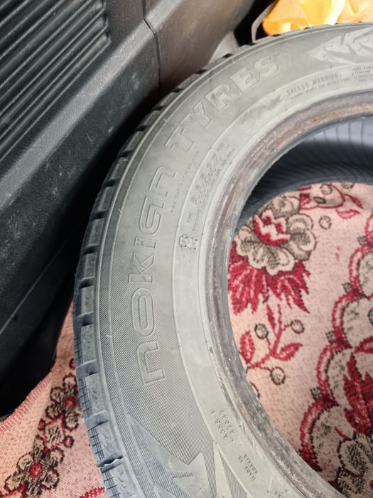 Зимния резина 185 65 r14 Nokian 4шт
