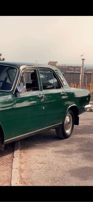 Волга газ 2401 идеал холатда пробег 39400 км , завод холатида.