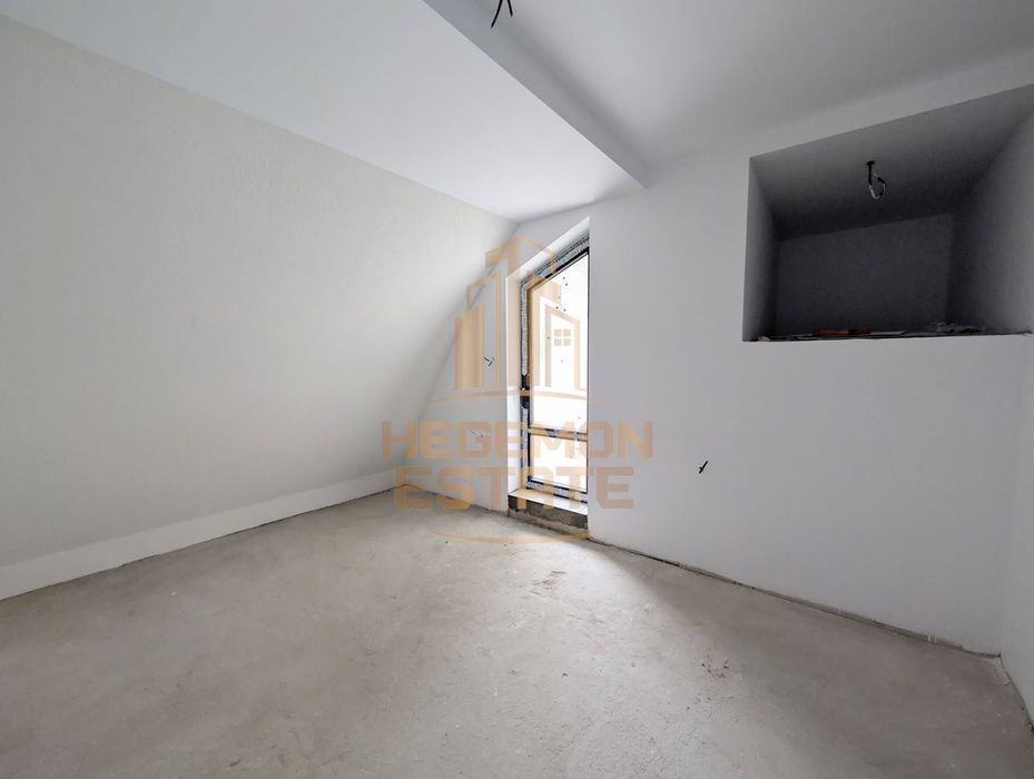 Мезонет в Варна-Виница площ 150 цена 200000