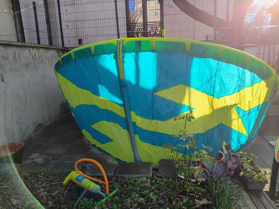 Комплект кайт крила F-One Bandit 5 м2, 8 м2, 11 м2 и бар Lynx