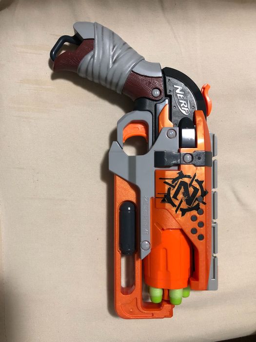 Бластер Nerf Zombie Strike