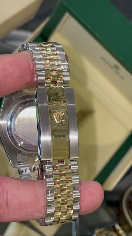 Rolex 36 MM Lady Date just cu pietre swaroski