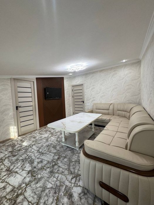 Мансарда 2хона сотилади 6 этаж 42м2 вокзал ж/д