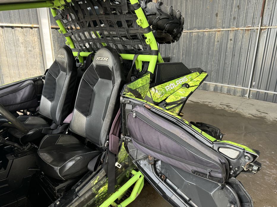 Polaris RZR 1000 Turbo 210 cp