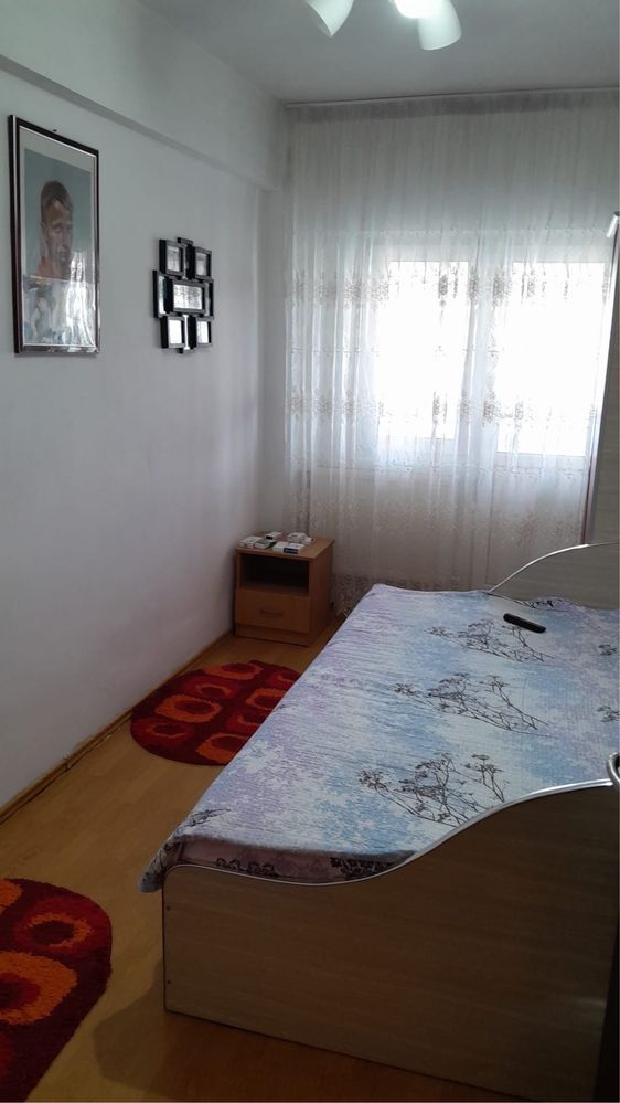 Vand apartament 3 camere Buzau Unirii-Centru