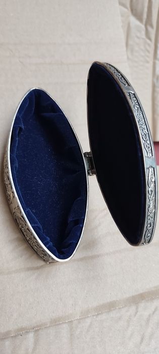 Cutie Vintage bijuterii argintată