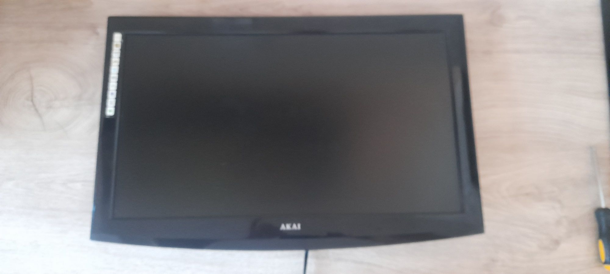 Телевизор AKAI 22" LD2296A-FHD