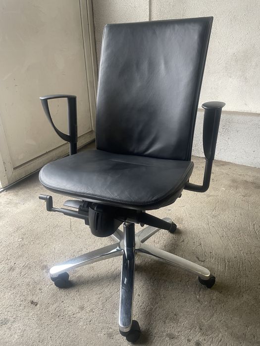 Scaun birou cu multiple reglaje