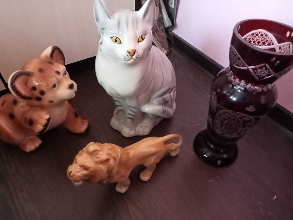 Colecție porțelan - Vaza veche cristal
