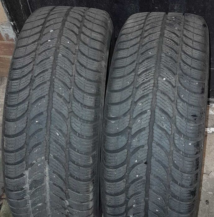 Vand anvelope iarna, vara 205/55 R16, piese Renault, Dacia 1310, Cielo