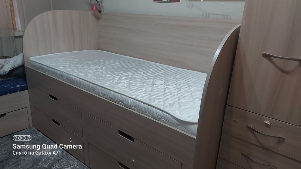 Продаётся детская кровать высокая