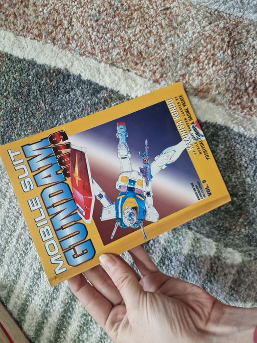 Различни манги на английски език