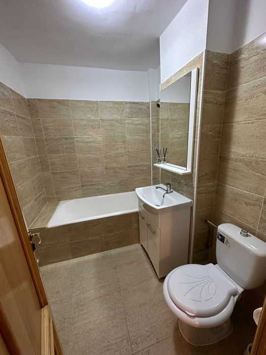Apartament de închiriat
