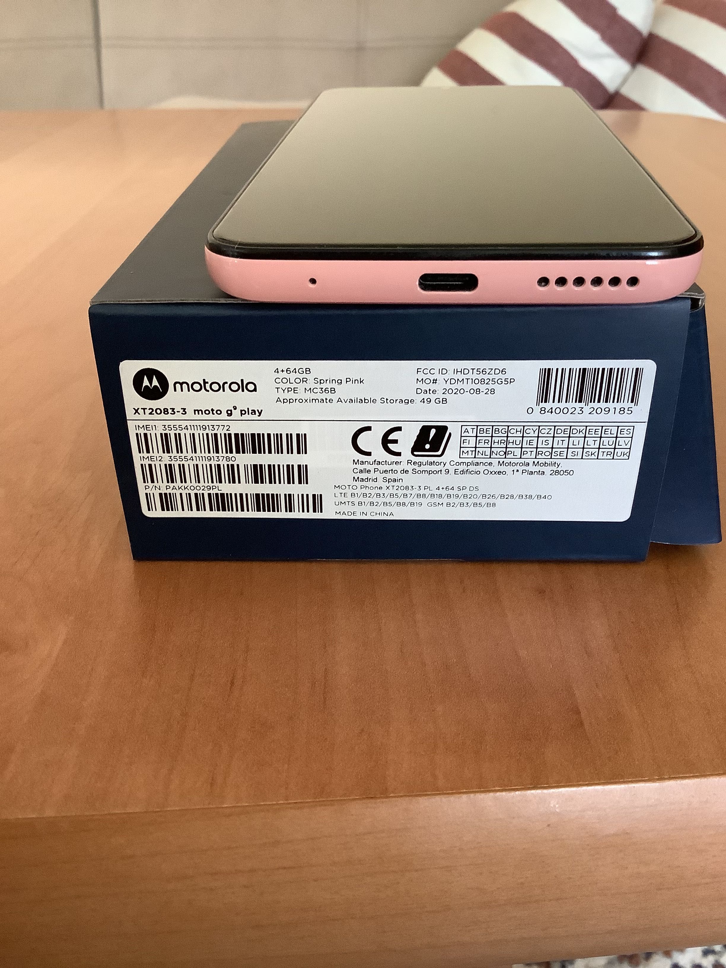 Смартфон Motorola Moto G9 Play, 64 GB