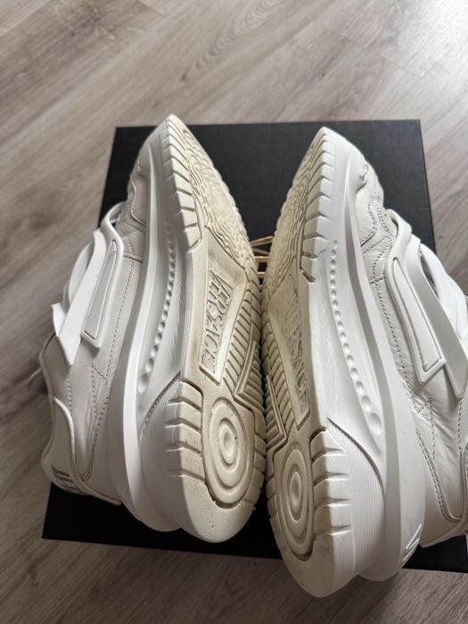 Vand Versace Odiseea