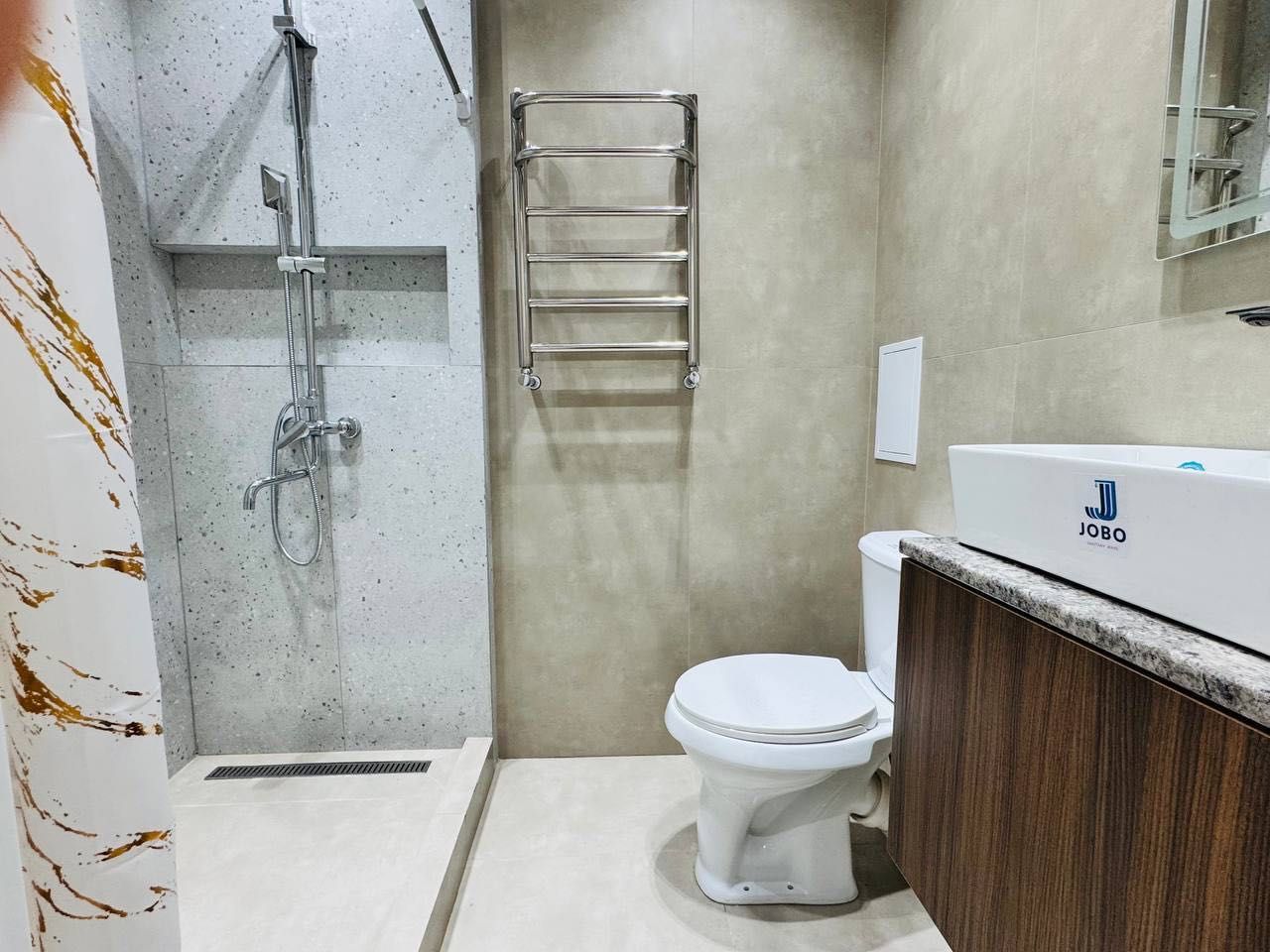 Poytaxt Residence Продается 3 комнатная квартира ремонт ул.Махтумкули