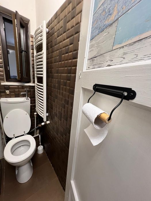 Inchiriez,de Închiriat ap 2 camere Parcul Carol