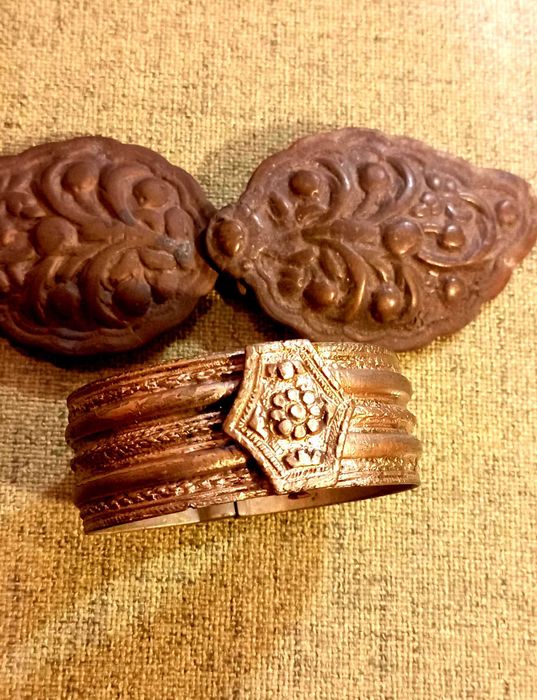 Чапрази,гривна от преди век и половина