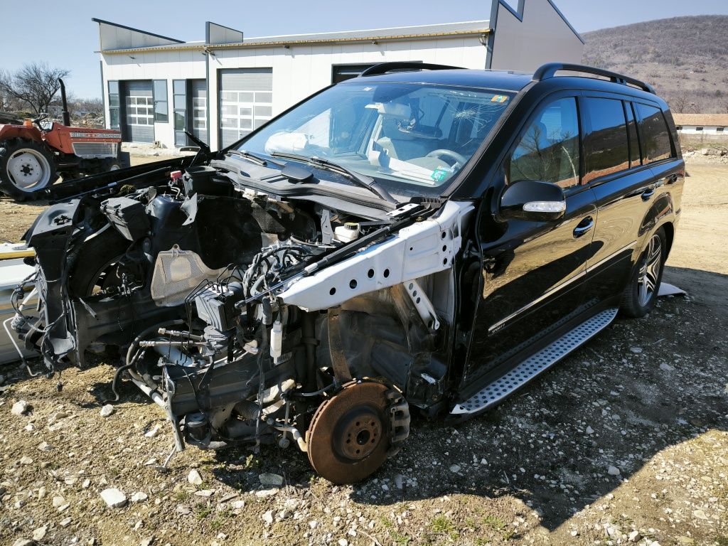Mercedes GL 420 CDI - УДАРЕН