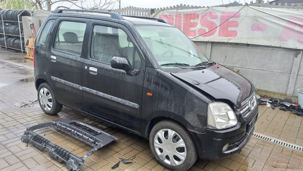 Opel agila 1,2 2004