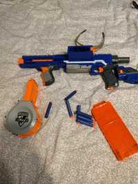 Jucarie Nerf pistol pusca Rampage 25 proiectile și Cycloneshock Mega M