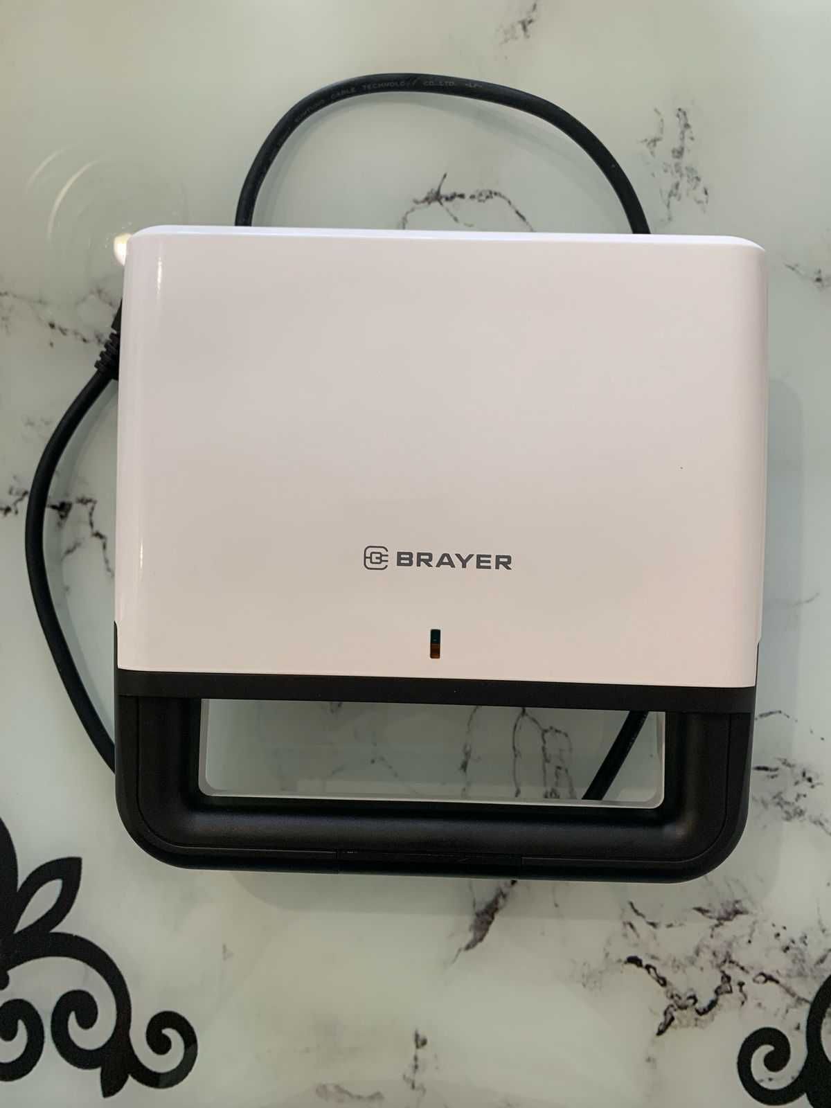 Сэндвичница BRAYER BR2201