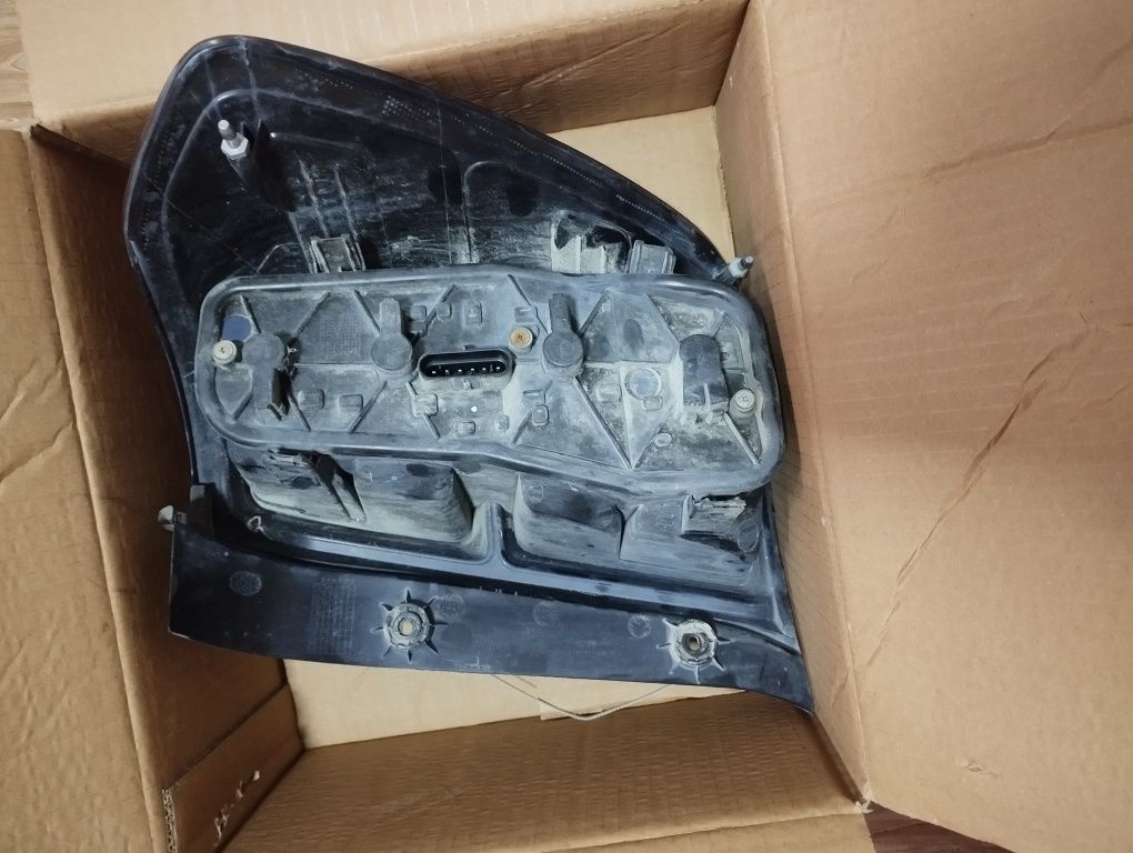 Kobalt orqa fara sotiladi