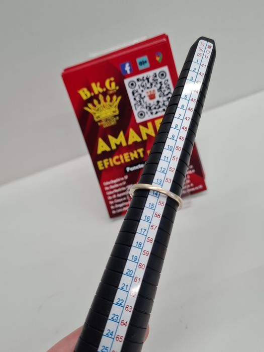 Inel din aur de 18K cu diamante Amanet BKG