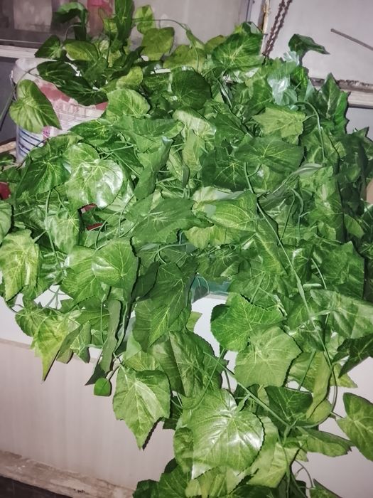 Искусственное листья и панели