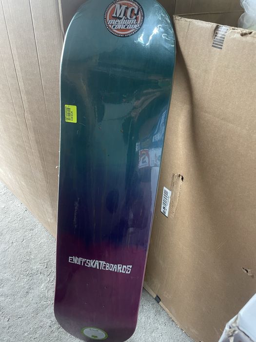 Deck skateboard noi
