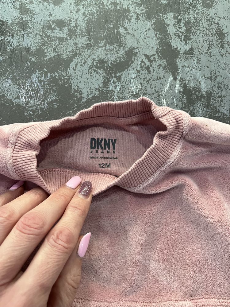 DKNY топло плюшено комплектче, 12мес.