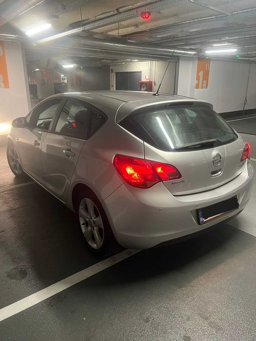 Opel Astra J 2012 • 1.3 CDTI ecoFLEX