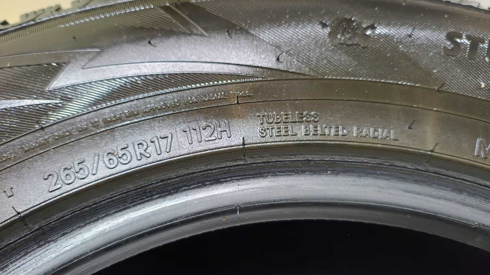 Продам зимние шины Toyo Observe GSi-6  265/65/R17