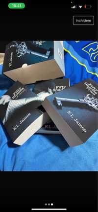 The fifty shades trilogy in limba engleza