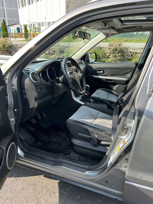 Suzuki Grand Vitara 2008 • 4x4 cu reductor • Cutie manuală