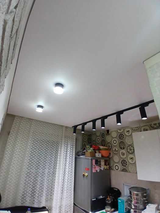 Натяжные потолки