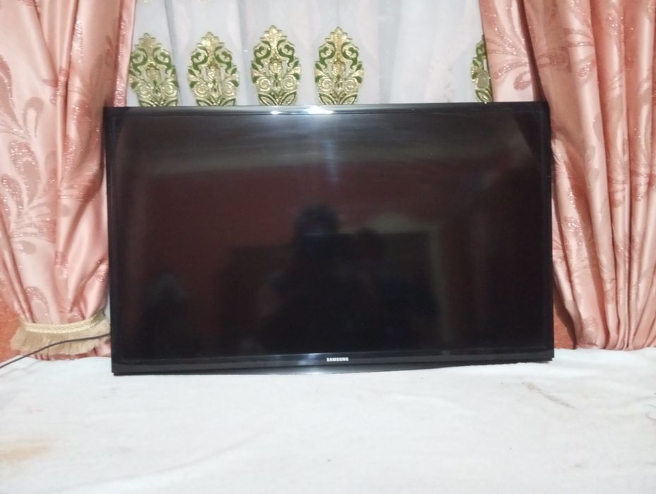 32 diumli televizor yahshi holatda