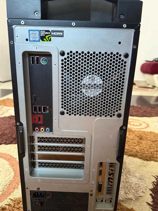 Kit PC i5 7400 8 Gb GTX1050 240 GB SSD+2 TB HDD +Monitor Samsung