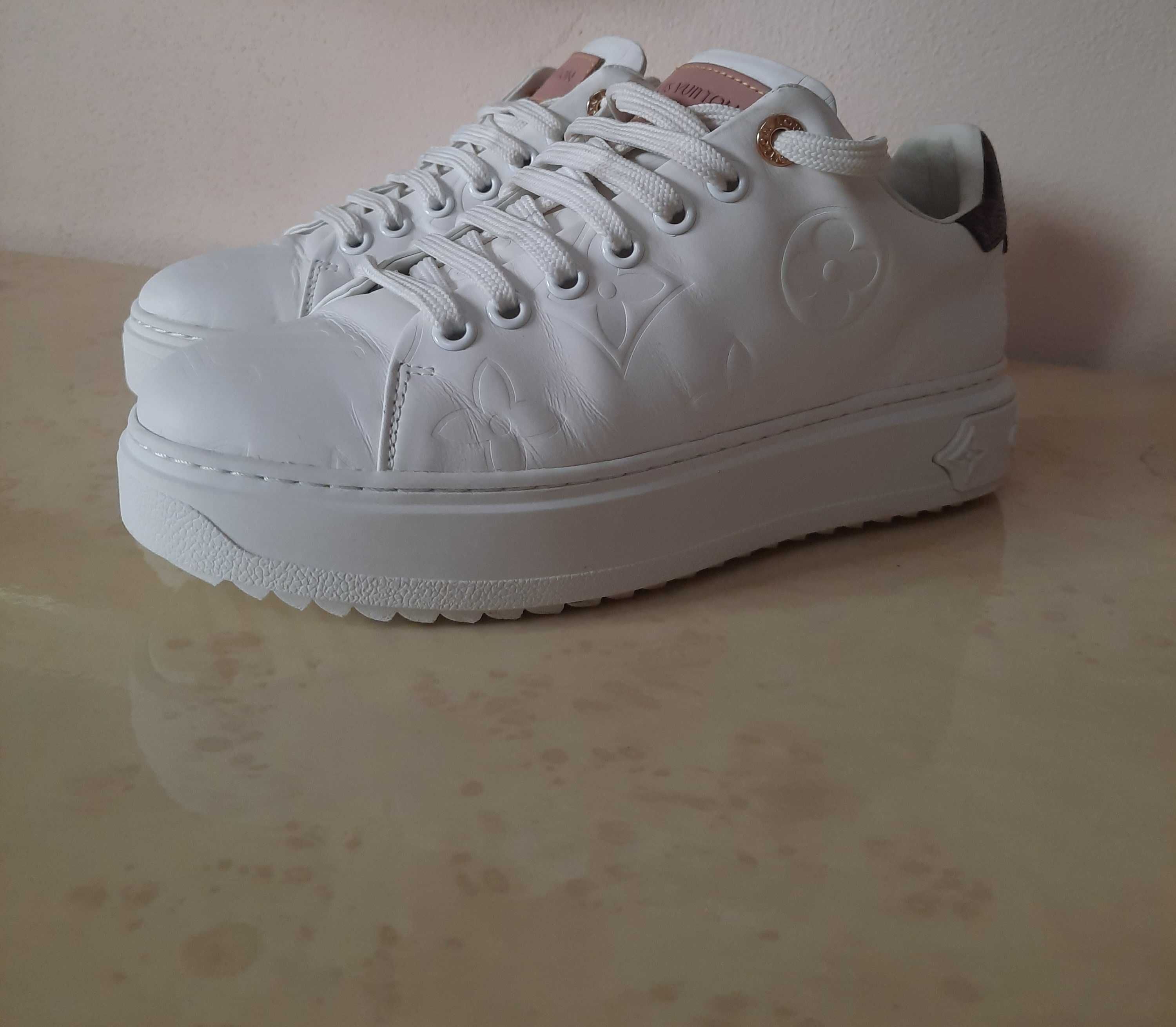 Louis Vuitton Time Out Sneaker Leather,White 36 EU