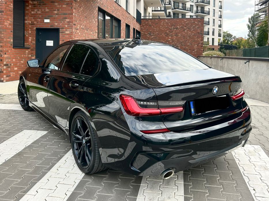 BMW Seria 3, 330i - M Paket - 2L Benzina 258Cp